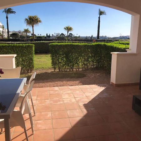 Villa Life . Precioso Bajo Frente Piscina Sucina Exterior photo