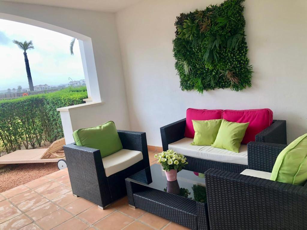 Villa Life . Precioso Bajo Frente Piscina Sucina Exterior photo